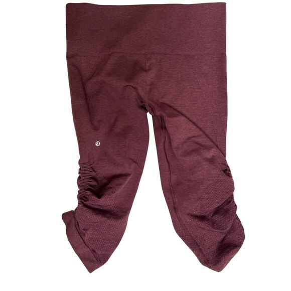 Lululemon In The Flow Purple Cropped Ribbed Ruched 15" Seamless Leggings 6 - Picture 1 of 6